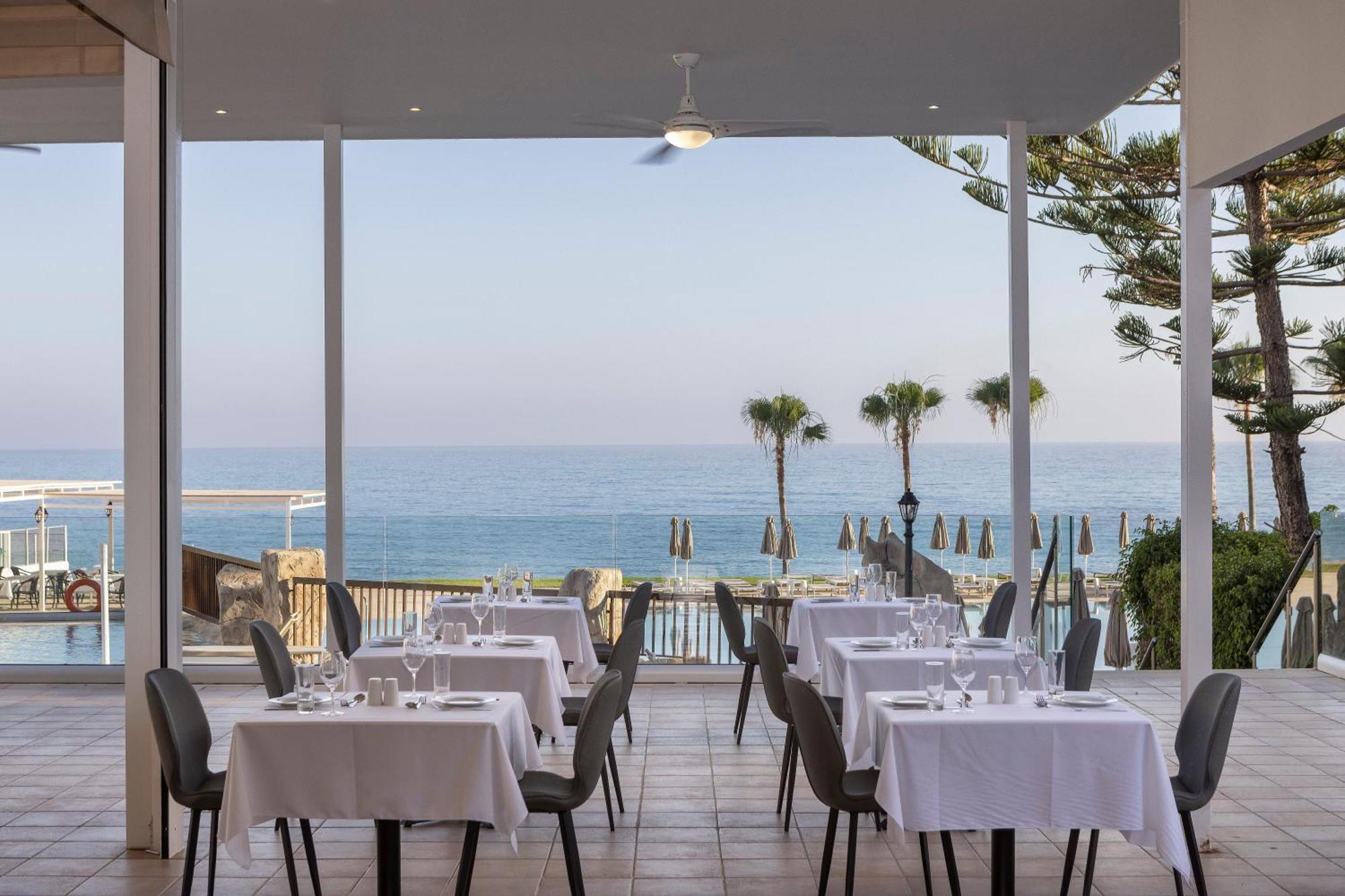 Kapetanios Aqua Resort Coral Bay Exteriör bild