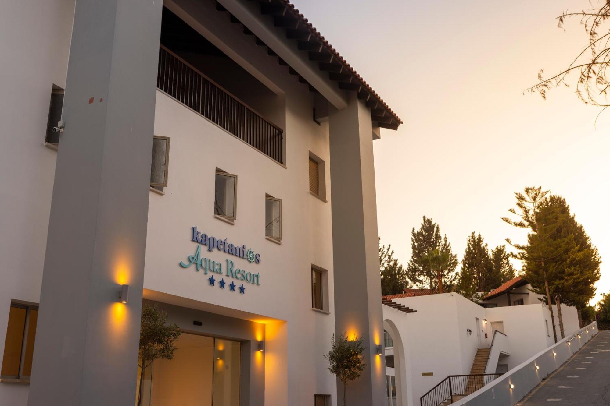 Kapetanios Aqua Resort Coral Bay Exteriör bild